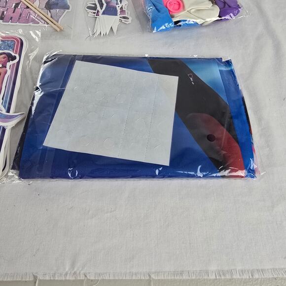 K Pop Demon Hunters Happy Birthday Party Supplies New Sealed - Picture 5 of 10